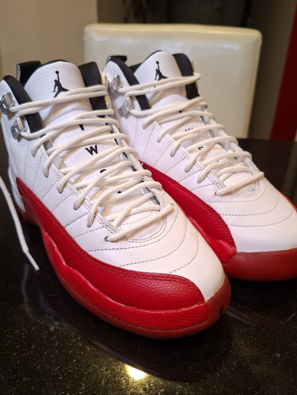 Air Jordan 12 Retro GS Cherry 2023 153265-116 Size 6Y / Women's 7.5